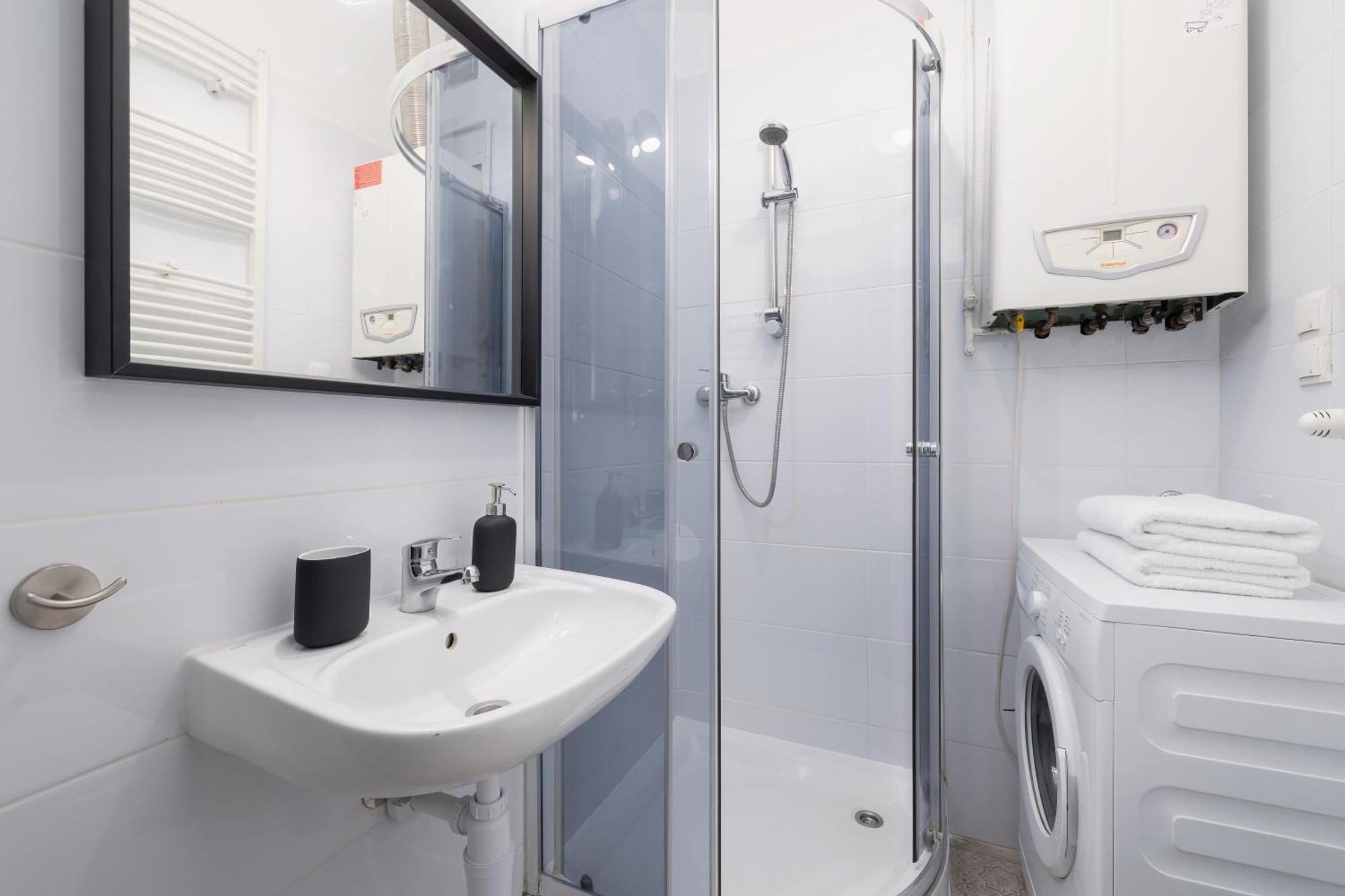 1-Bedroom Apartment - Dluga 65 Street 克拉科夫 外观 照片