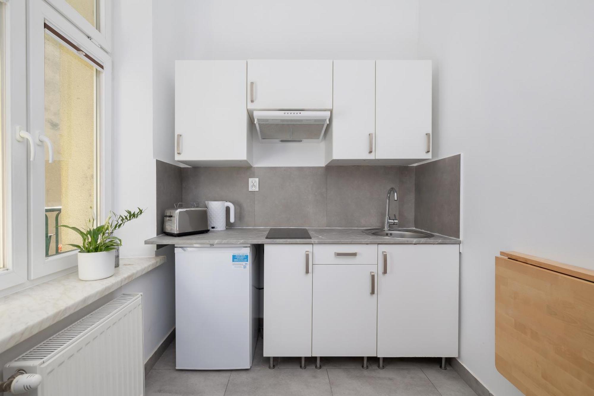 1-Bedroom Apartment - Dluga 65 Street 克拉科夫 外观 照片
